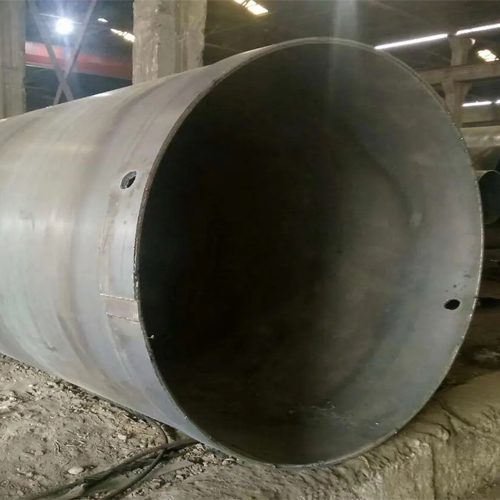 选择克孜勒苏钢护筒的材质时，主要考虑哪些因素