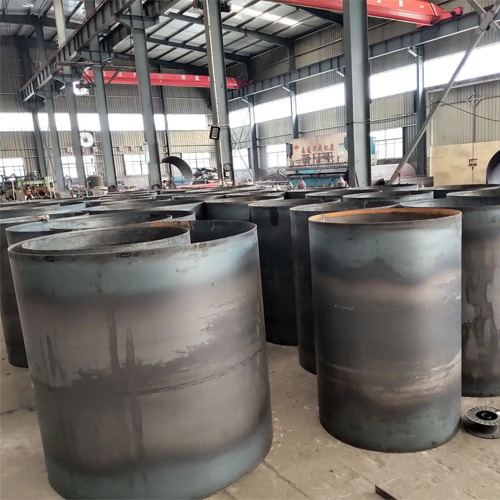 选择克孜勒苏钢护筒的材质时考虑哪些条件？