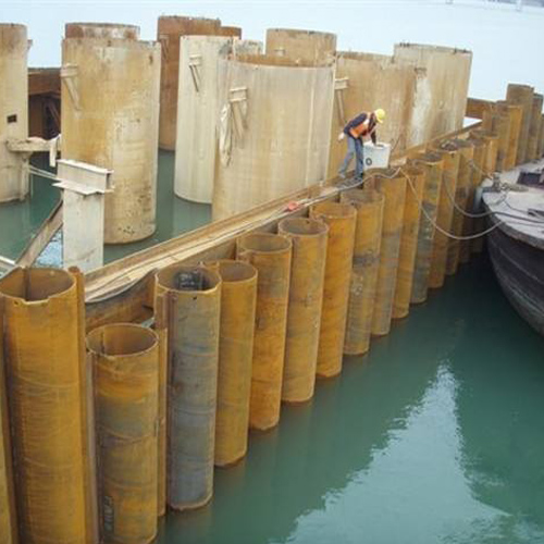 克孜勒苏钢护筒现场安装